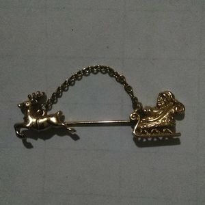 Vintage Avon Pin